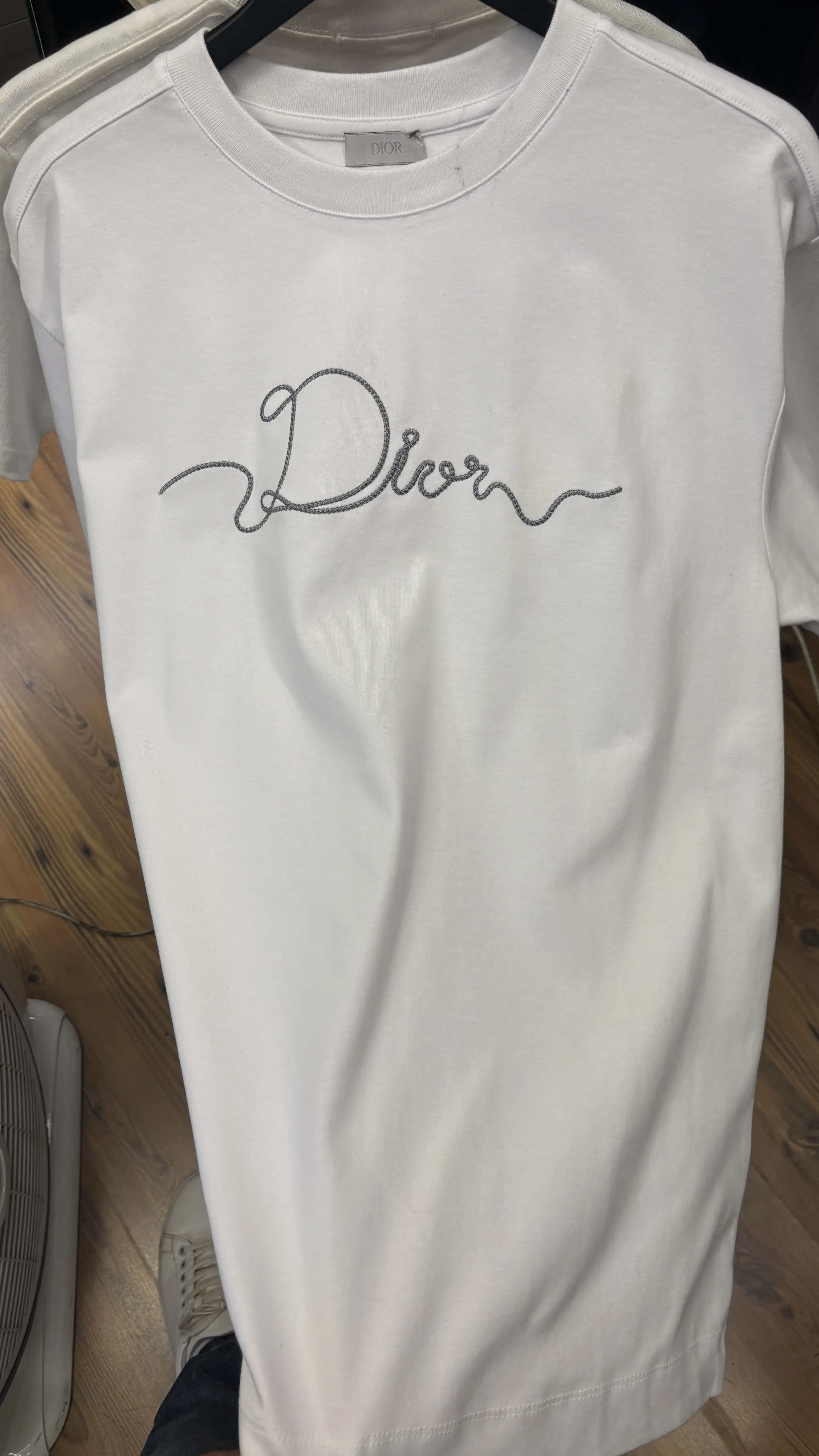 Dior t-shirt